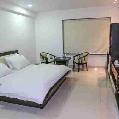 王國飯店及餐廳 Rooms