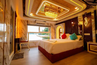 Sreekrishna Houseboat C/o Sreekrishna Ayurveda Panchakarma Centre