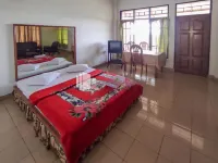 Hotel Makatembo Tomohon Mitra RedDoorz Hotels in Mandolang