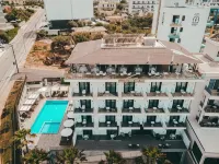 Bianco Hotel - Pools