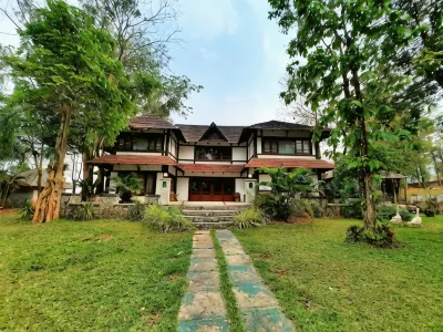Baanklangdoi Resort