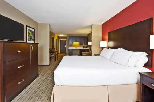 Holiday Inn Express & Suites Springfield - Dayton Area