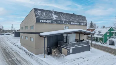 Hôtel St-Alexis Hotel a Saint-Raymond