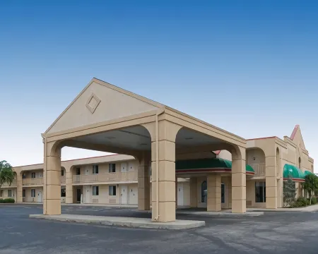 Baymont by Wyndham Sandusky