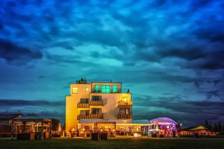 Hotel Warnow Отели рядом с достопримечательностью «University of Rostock»