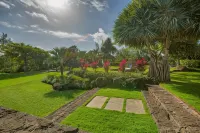 Bubble Lodge Ile Aux Cerfs Island Hotels near Île aux Cerfs