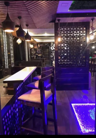 Palash Hotel Отели в г. Итарси