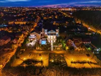 Tresor Le Palais Timisoara, Curio Collection by Hilton Các khách sạn ở 