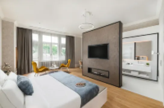 Hotel Vision Budapest by Continental Group エルジェーベト橋周辺のホテル