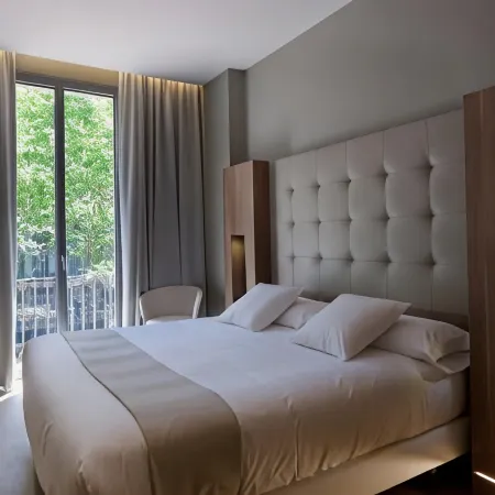 Hotel Chi Hotels in Barcelonès