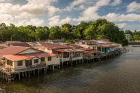Traders Inn Hoteles en Sengkurong B