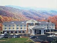 Holiday Inn Express & Suites Sylva - Western Carolina Area Hotels in Dillsboro