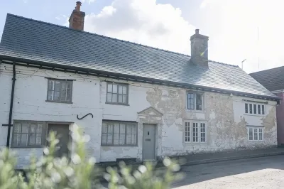 Seven Abbey Lane