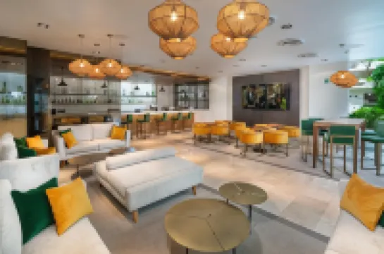 Antera Hotel & Residences