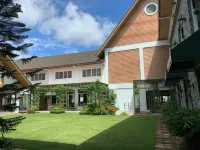Sola Hotel - Airport Shuttle