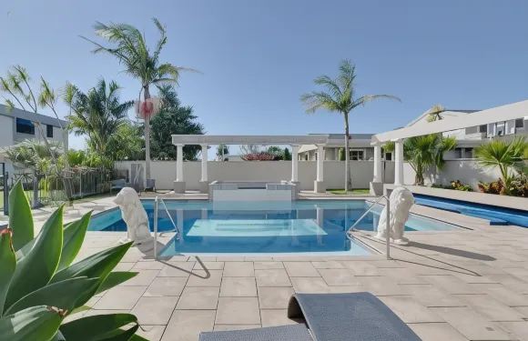 德文郡酒店及會議中心