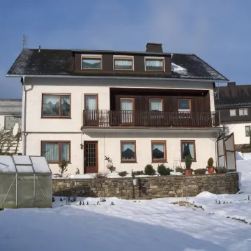 Ferienwohnung im Sauerland Hillside