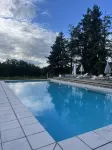 Chateau Tout Y Fault - Pools