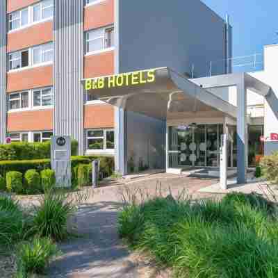 B&B HOTEL Lyon Nord Hotel Exterior