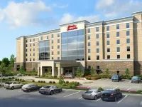 Hampton Inn & Suites Raleigh/Crabtree Valley Hotel di House Creek