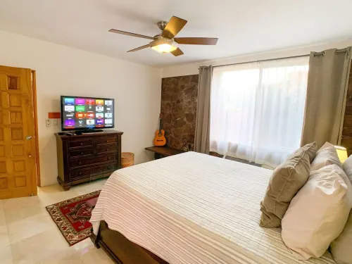 Serene and Beautiful Garden Condo - Soak up the Sun on the Stunning Private Beac