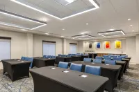 Holiday Inn Express & Suites Tuscaloosa-University Отели в г. Таскалуса