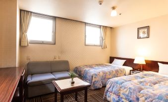 Nagoya Crown Hotel
