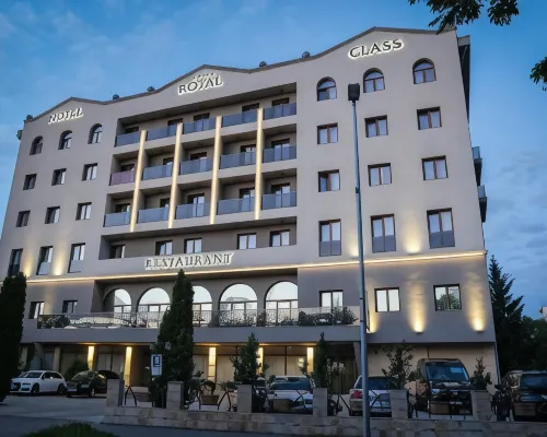 Royal Class Hotel Hotel in zona Iulius Mall