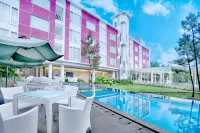 Favehotel Cimanuk Garut - Romantic
