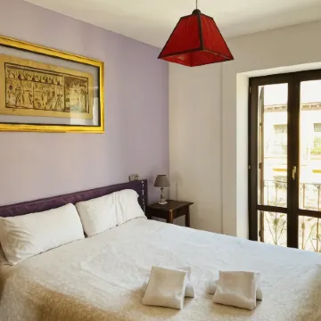 Apartamentos Zaragoza Coso Отели рядом с достопримечательностью «Торговый центр Puerto Venecia»