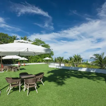 Amun Ini Beach Resort & Spa