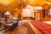 Baker Creek by Basecamp Hotels in Improvement District No. 9