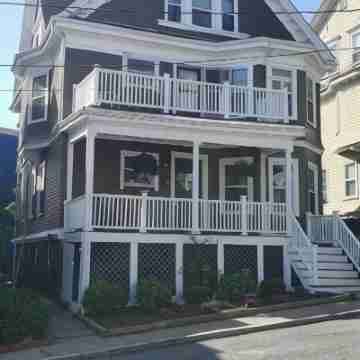 Centrally located in the heart of Boston near T Hotel Exterior