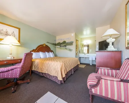 Americas Best Value Inn - Legend's Inn Hotels in Junction