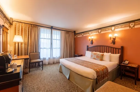 Disney Sequoia Lodge Photos