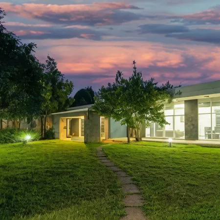 Treebo Midvalley Residence