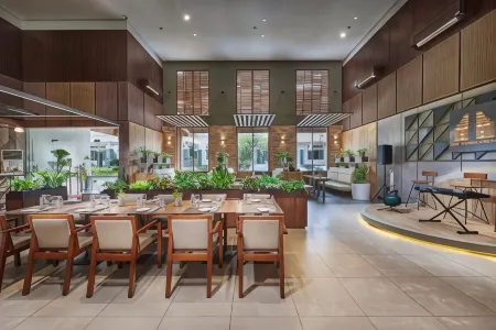 The Royale Krakatau Отели в г. Purwakarta