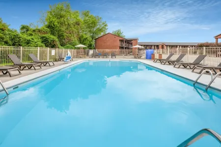 Super 8 by Wyndham Sandusky