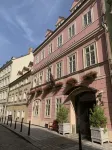 Hotel Residence Agnes - Airport Shuttle
