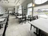 BayVue Hotel, Resort & Suites - breakfast