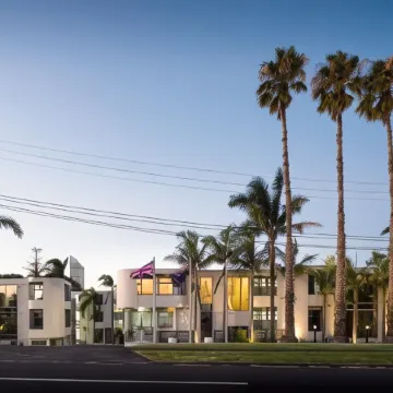 Carnmore Hotel Takapuna Отели рядом с достопримечательностью «Норт Хед»