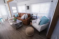 Happy Trails Bed and Breakfast Hoteles en Tropic