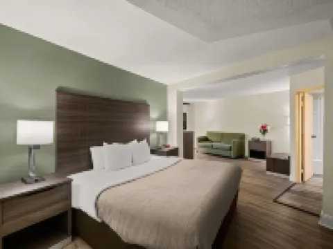 小石城北部品質酒店及套房 北小石城酒店