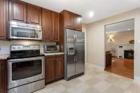 Cozy cottage surrounded by trees and sounds of nature with new hot tub.