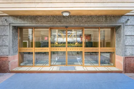 Grand Opera Hotel