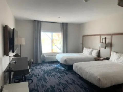 Fairfield Inn & Suites Winters Davis