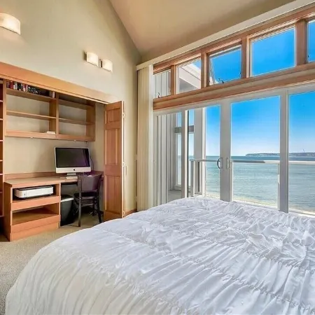 Beach Paradise Getaway
