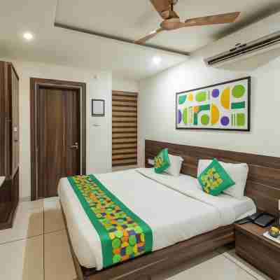 Treebo Ashirwad Regency Rooms
