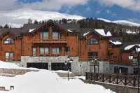 Axis Mirros Arkhyz Hotel - Homestays