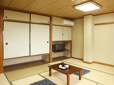 Tomi-Chaya Japanese Hotel Hotel in zona Kyoto Animation
